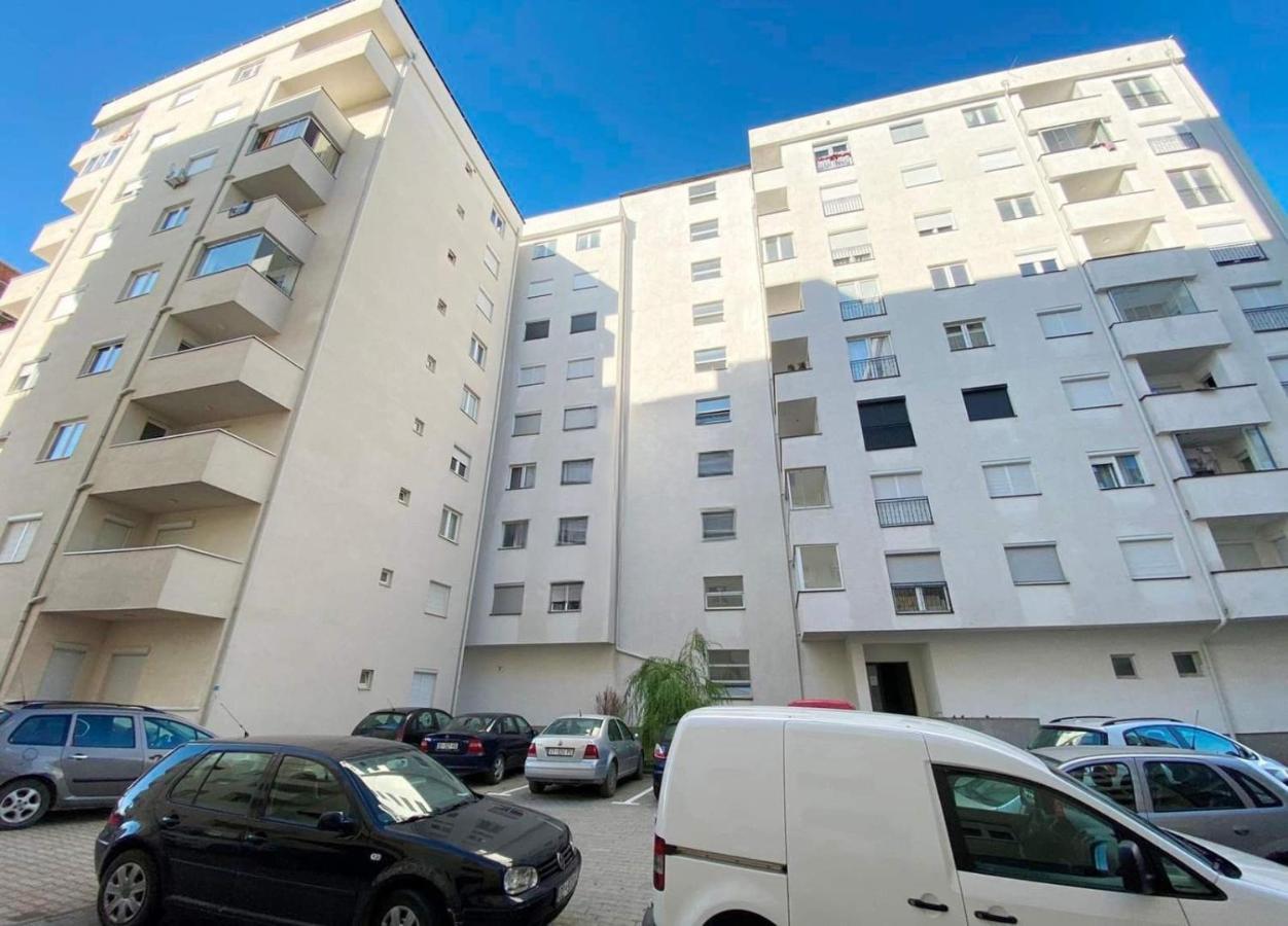 1-Bedroom Apartment Fushe Kosove Kosovo Polje Kültér fotó