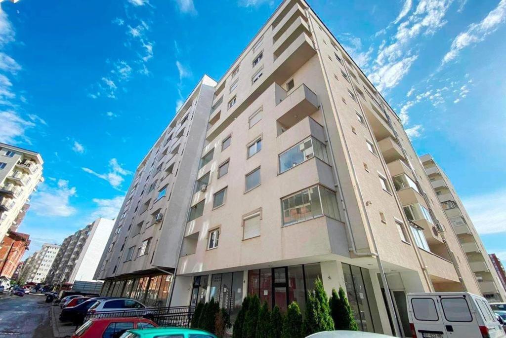 1-Bedroom Apartment Fushe Kosove Kosovo Polje Kültér fotó